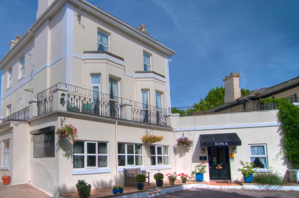 Hotel Iona (7 Day Weather Forecast For Torquay)