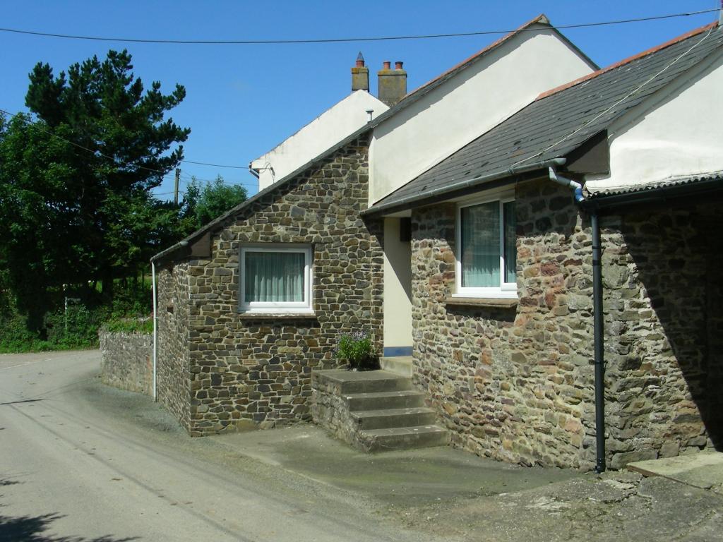 Denham House Holiday Cottages (7 Day Weather Forecast For North Buckland)