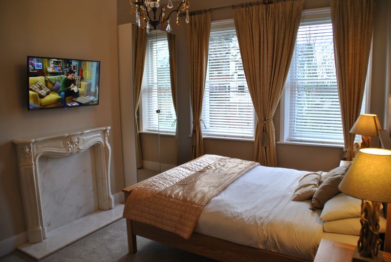 Alma House Bed and Breakfast (7 Day Weather Forecast For Windsor)