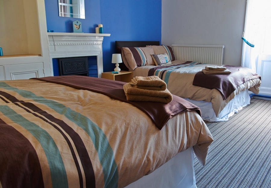 Postcard Inn Holmfirth (7 Day Weather Forecast For Holmfirth)