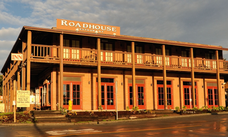 Davenport Roadhouse Restaurant & Inn (7 Day Weather Forecast For Davenport)