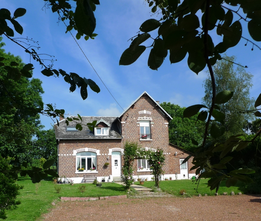 Orchard Farm Somme B&B (7 Day Weather Forecast For Combles)