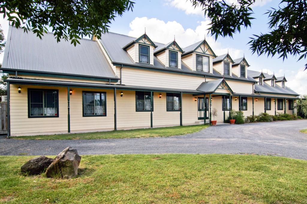 Yarra Valley Accommodation - Bed and Breakfast Yarra Glen (7 Day